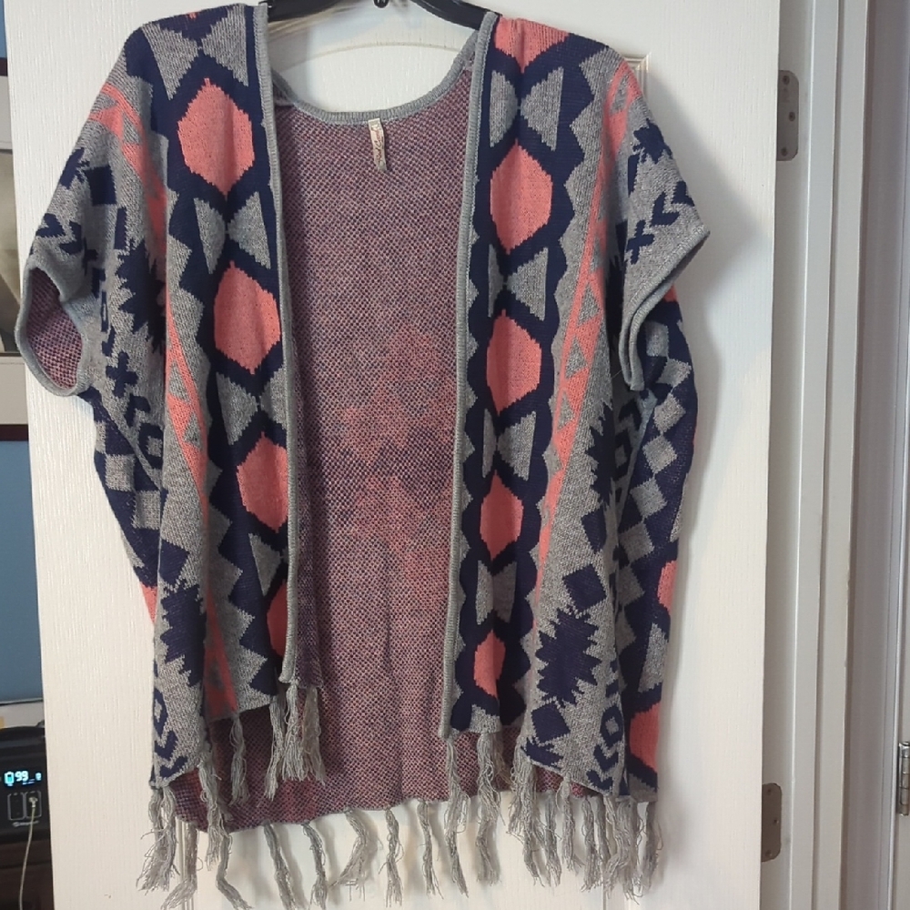 Red Camel Geometric Open Front Sweater - Pink and Blue